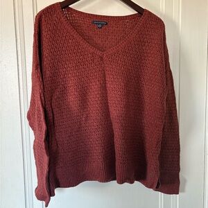 American Eagle Lightweight Sweater